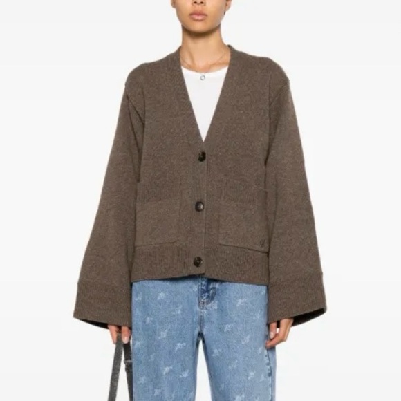 AXEL ARIGATO
Brown Memory Relaxed Cardigan - Picture 2 of 7